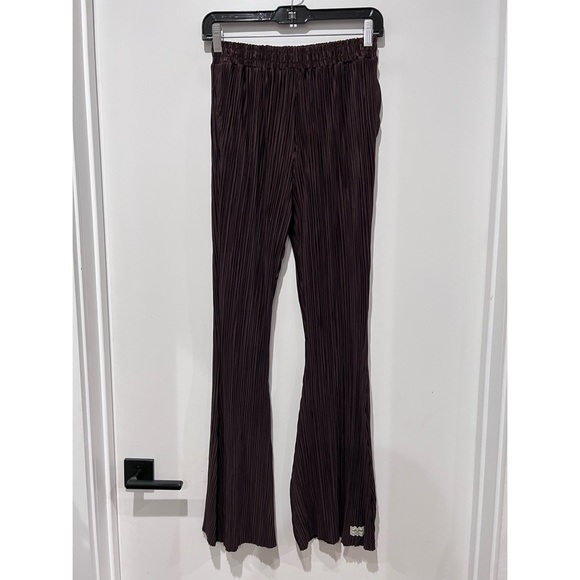 The giving movement FLARED PLISSE100© PANTS - Picture 6 of 7